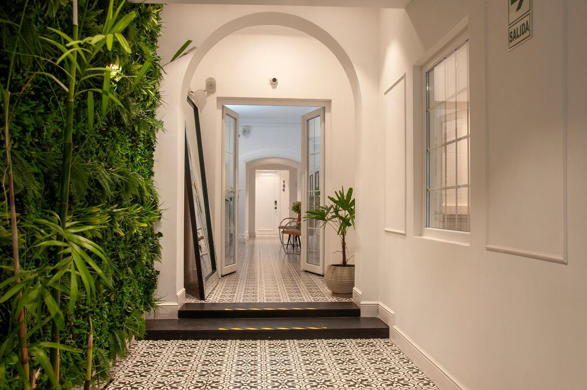 Blu Boutique Hotel